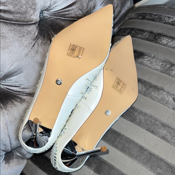 ✨ Royal Radiance Jeweled Stiletto Pumps ✨ - Picture 8 of 9